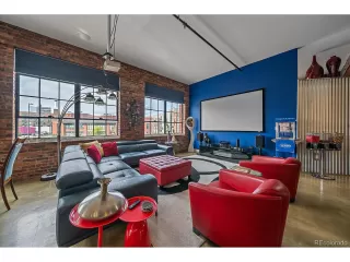 Photo #5: 4333927 Listing