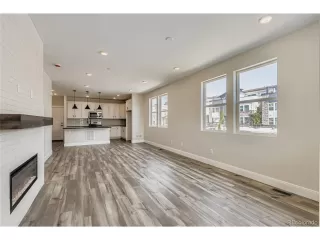 Photo #6: 4334251 Listing 