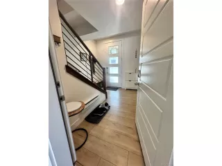 Photo #4: 4334311 Listing 