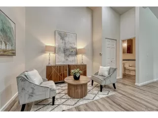 Photo #4: 4335687 Listing 