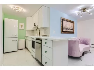 Photo #2: 4335835 Listing