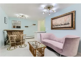 Photo #4: 4335835 Listing