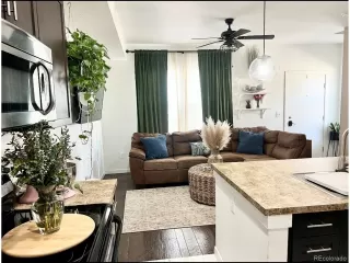 Photo #2: 4336446 Listing