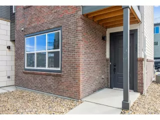 Photo #4: 4339738 Listing