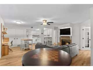 Photo #2: 4339792 Listing 