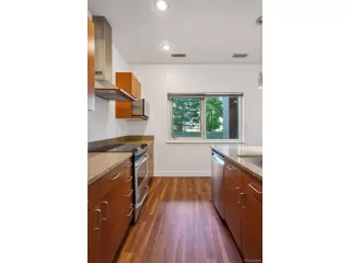 Photo #4: 4341045 Listing 