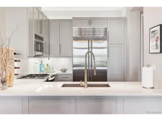 Photo #5: 4341705 Listing 