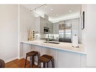 Photo #6: 4341705 Listing 