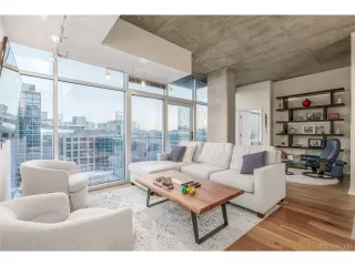 Photo #5: 4343161 Listing