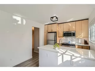 Photo #5: 4343996 Listing 