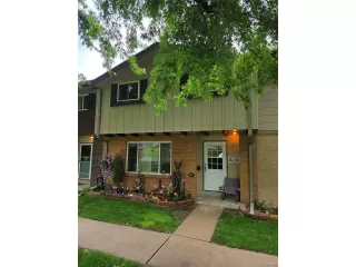 Photo #2: 4344800 Listing 