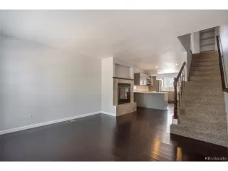 Photo #6: 4346401 Listing 