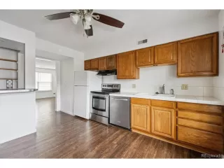 Photo #5: 4347405 Listing 