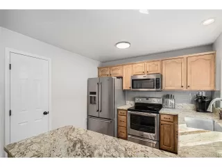 Photo #3: 4348020 Listing