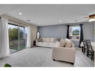 Photo #4: 4348126 Listing