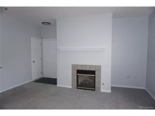 Photo #5: 4350454 Listing