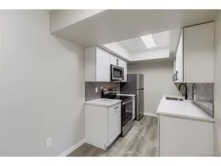 Photo #3: 4351158 Listing 