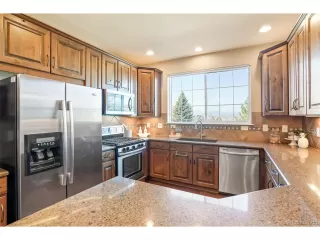 Photo #6: 4351688 Listing 