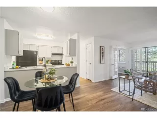 Photo #4: 4352456 Listing 