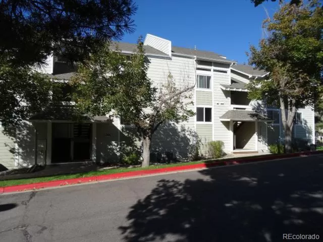 MLS: 4354437 Condo For Sale