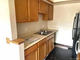 Photo #5: 4354437 Listing 