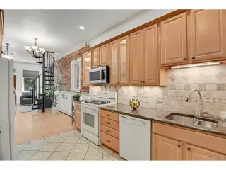 Photo #6: 4354641 Listing