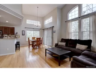 Photo #4: 4354961 Listing 