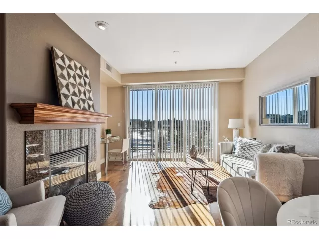 MLS: 4355131 Condo For Sale