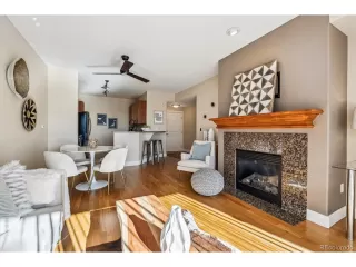 Photo #2: 4355131 Listing