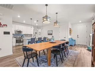 Photo #3: 4355708 Listing 