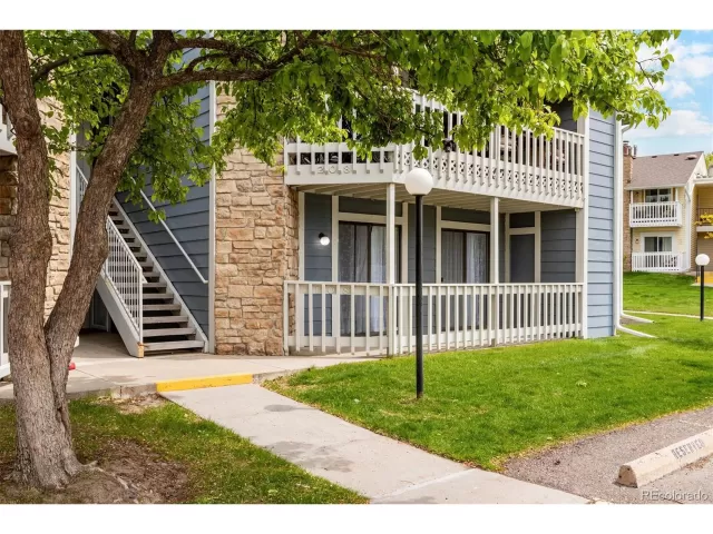 MLS: 4356035 Condo For Sale