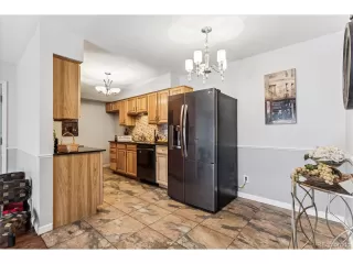 Photo #4: 4356035 Listing