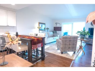 Photo #3: 4356155 Listing