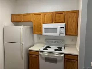 Photo #3: 4356801 Listing