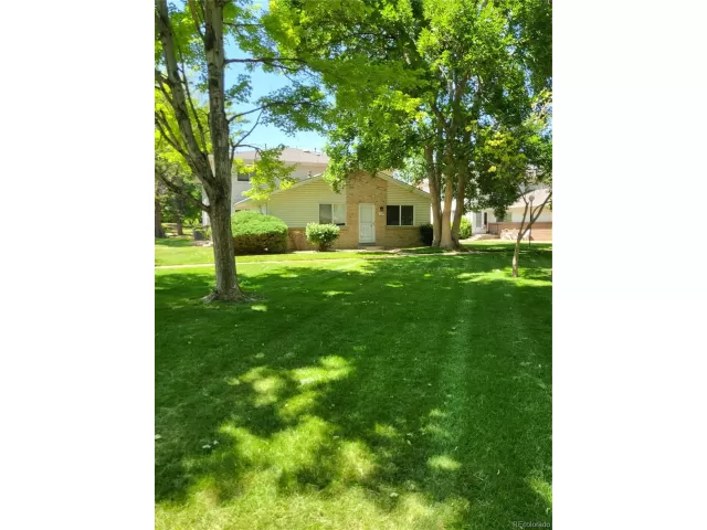 MLS: 4357515 Condo For Sale