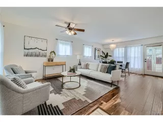Photo #2: 4358316 Listing