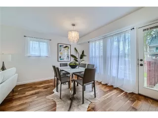 Photo #5: 4358316 Listing
