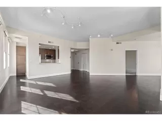 Photo #6: 4359228 Listing 