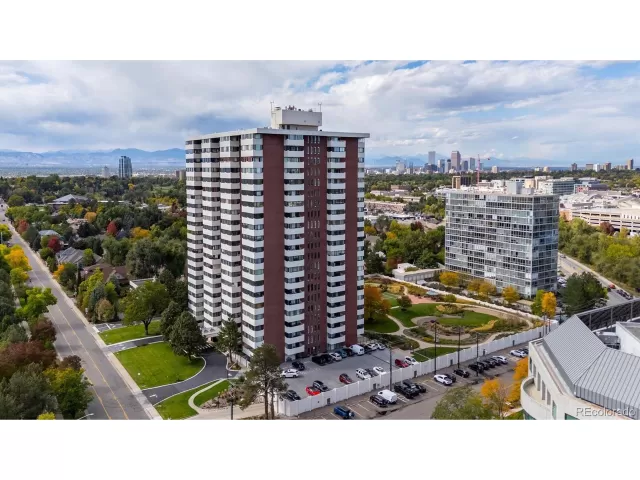 MLS: 4363646 Condo For Sale