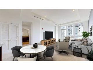 Photo #6: 4365684 Listing 