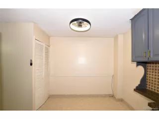 Photo #4: 4367125 Listing