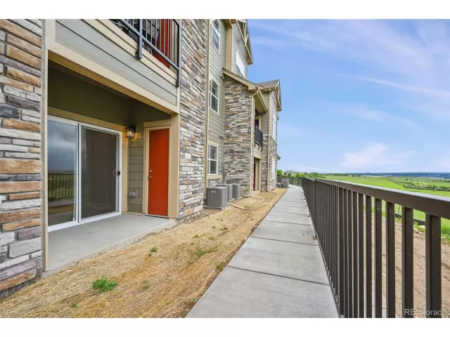 MLS: 4368269 Condo For Sale