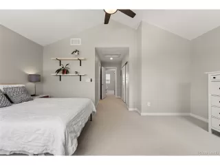 Photo #2: 4368370 Listing 