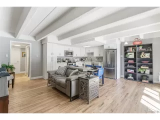 Photo #5: 4368391 Listing 