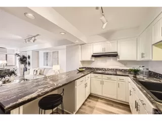 Photo #6: 4370977 Listing 