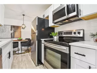 Photo #6: 4371696 Listing 