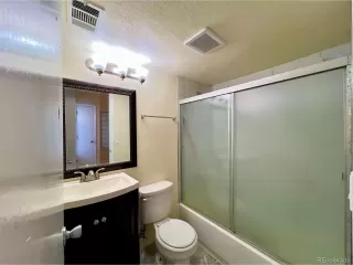 Photo #4: 4373347 Listing 