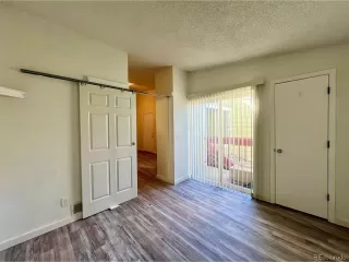 Photo #5: 4373347 Listing 