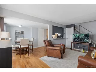 Photo #2: 4373520 Listing