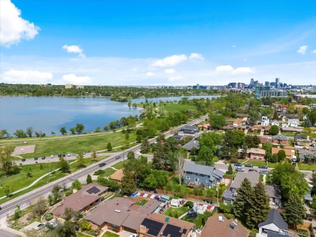 MLS: 4374256 Condo For Sale